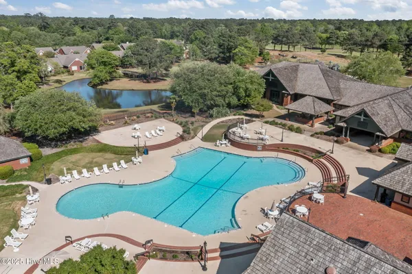 $899,900 | 125 Falling Water Way, Wallace, NC 28466