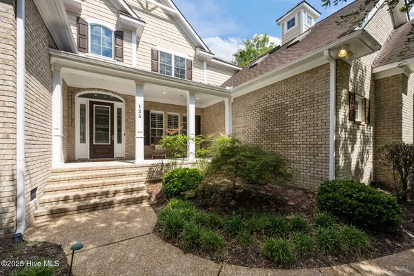 $899,900 | 125 Falling Water Way, Wallace, NC 28466