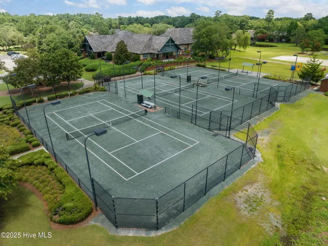 $899,900 | 125 Falling Water Way, Wallace, NC 28466