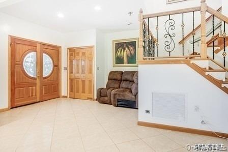 31 Bevin Road Northport, NY 11768 - Photo 6 of 50 Gallery Image 6