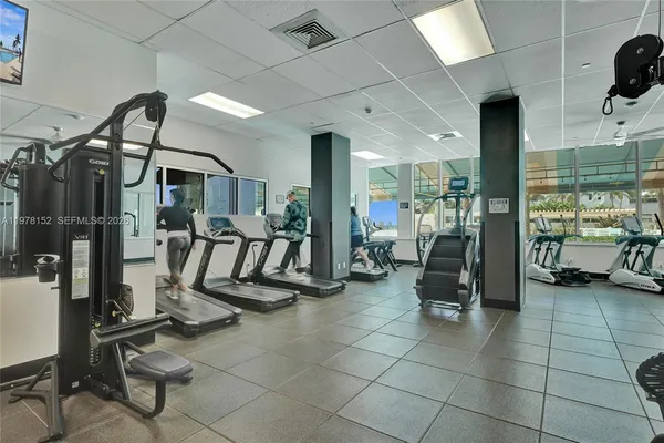 $4,650 | 2501 South Ocean Drive, Unit 1510, Hollywood, FL 33019