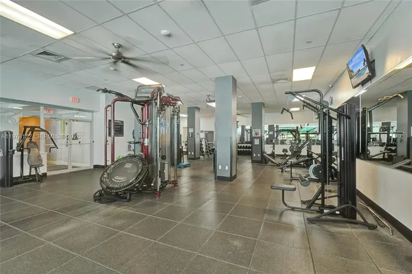 $4,650 | 2501 South Ocean Drive, Unit 1510, Hollywood, FL 33019