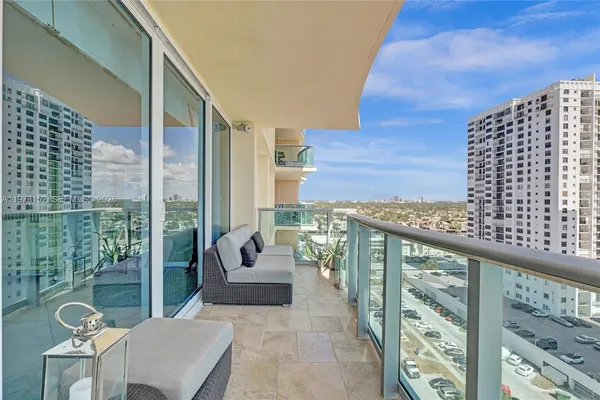 $4,650 | 2501 South Ocean Drive, Unit 1510, Hollywood, FL 33019