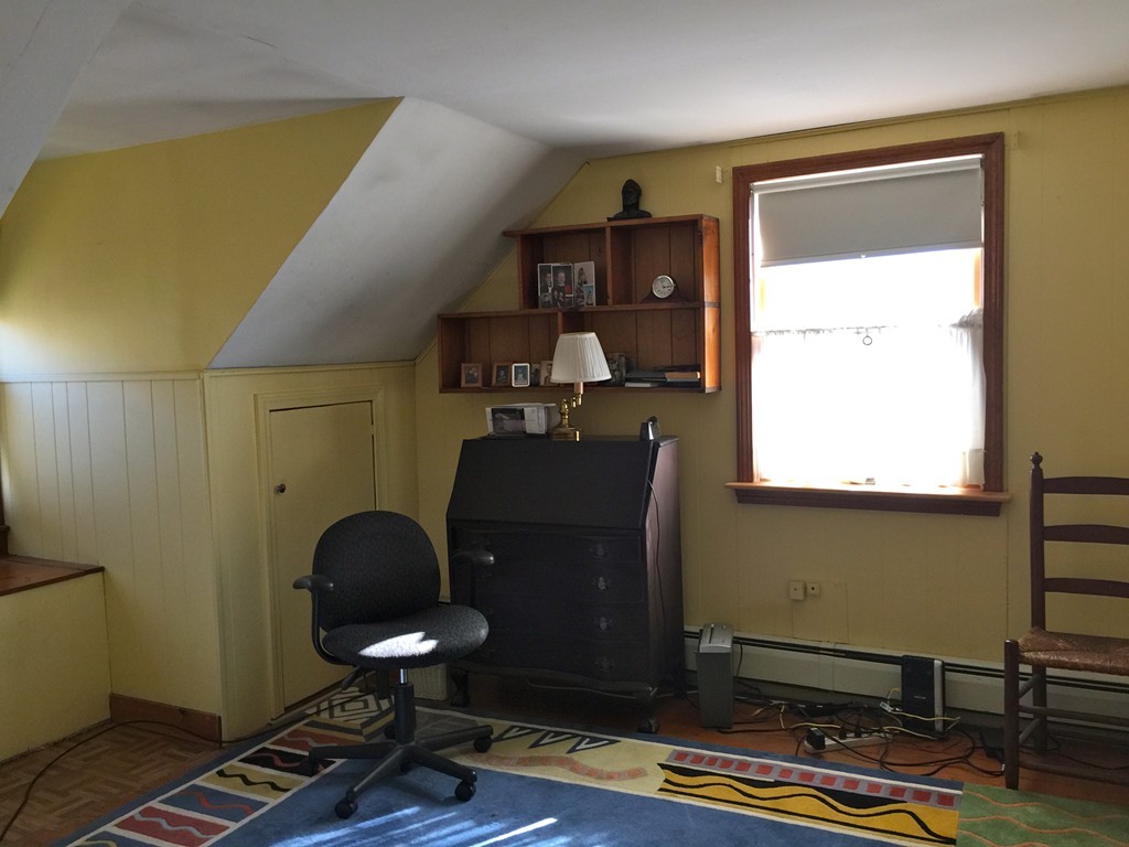 22 Reed Street Marblehead, MA 01945 - Photo 12 of 19 Gallery Image 12