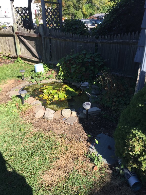 22 Reed Street Marblehead, MA 01945 - Photo 15 of 19 Gallery Image 15