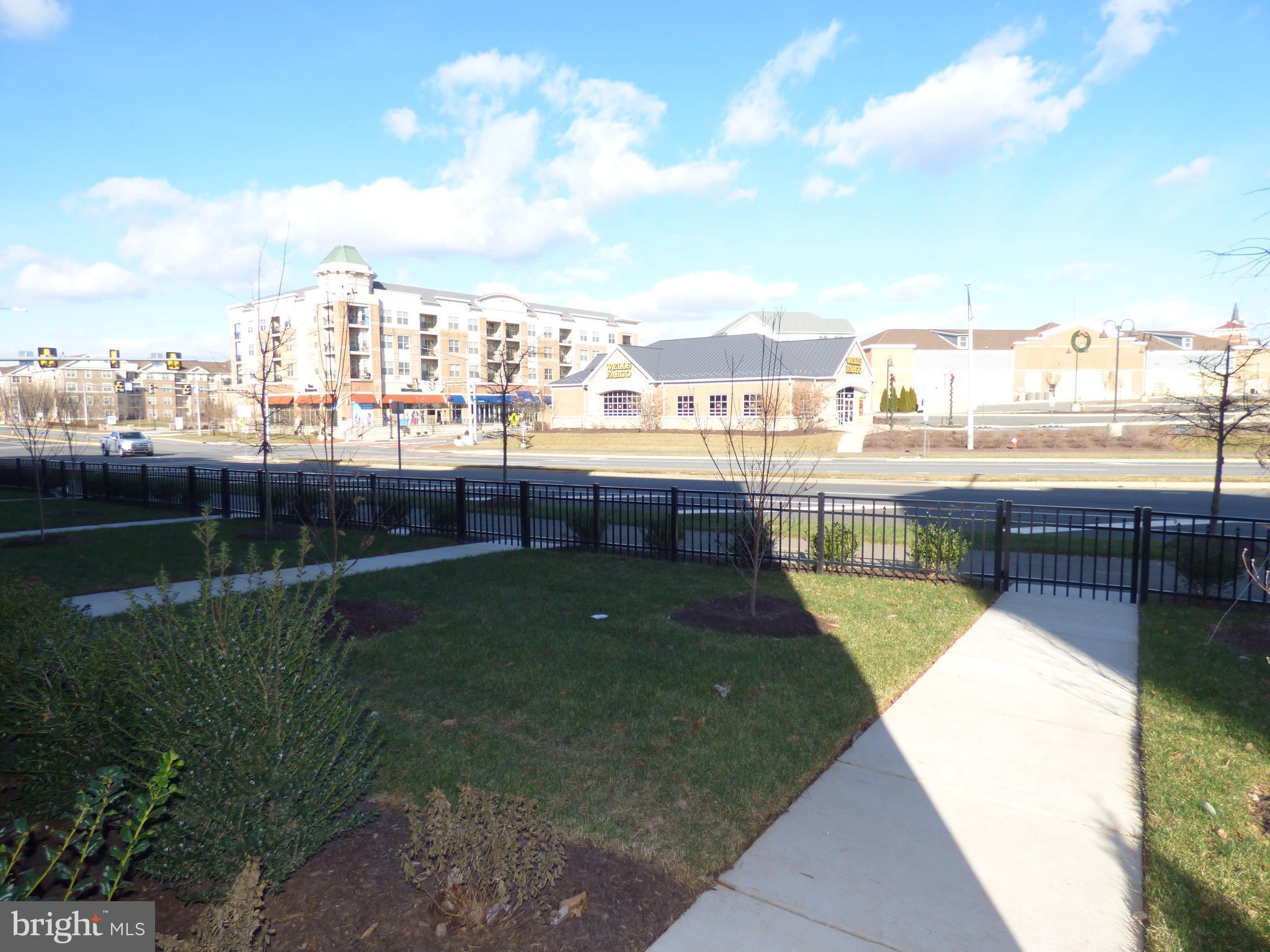 1428 Ribbon Limestone Terrace Southeast, Unit 108 Leesburg, VA 20175 - Photo 10 of 27 Exterior (Front)