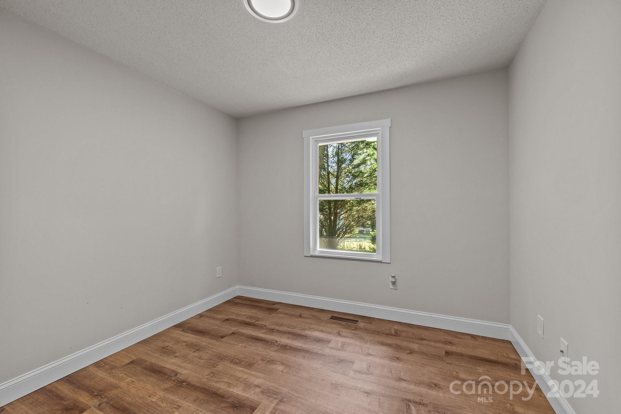 73 Rutherford Road Candler, NC 28715 - Photo 18 of 40 Gallery Image 18