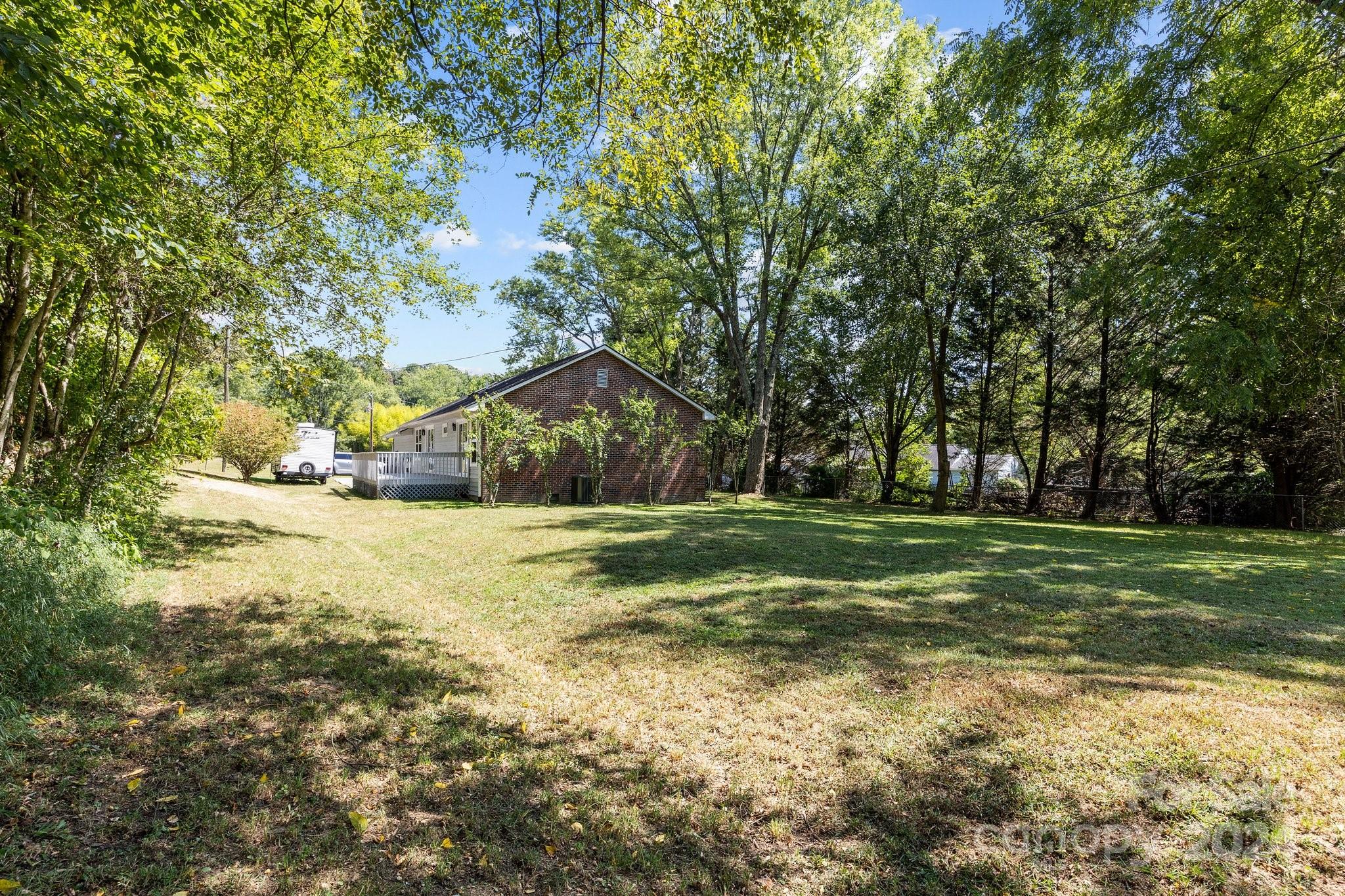 73 Rutherford Road Candler, NC 28715 - Photo 36 of 40 Gallery Image 36