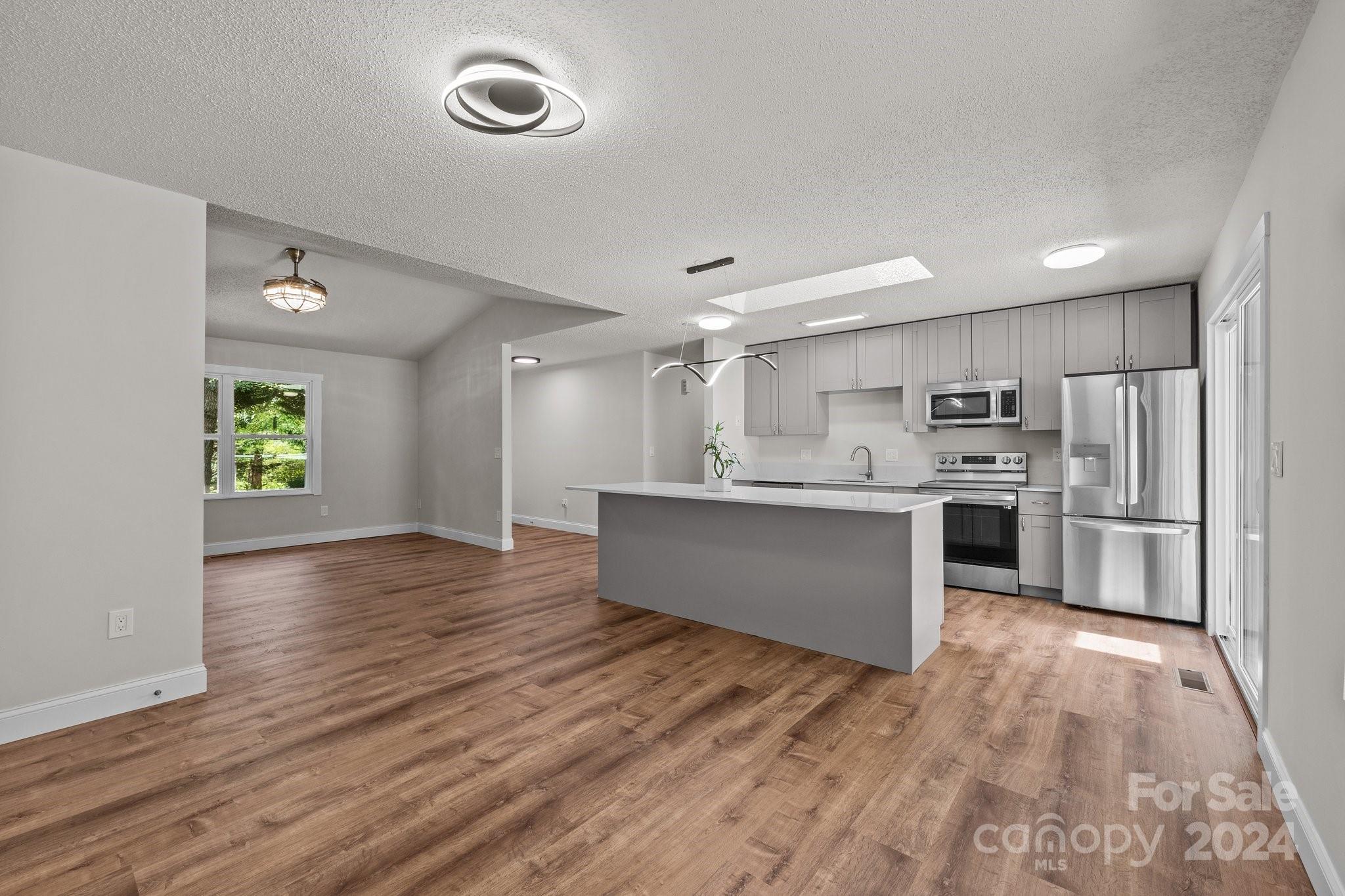 73 Rutherford Road Candler, NC 28715 - Photo 5 of 40 Gallery Image 5