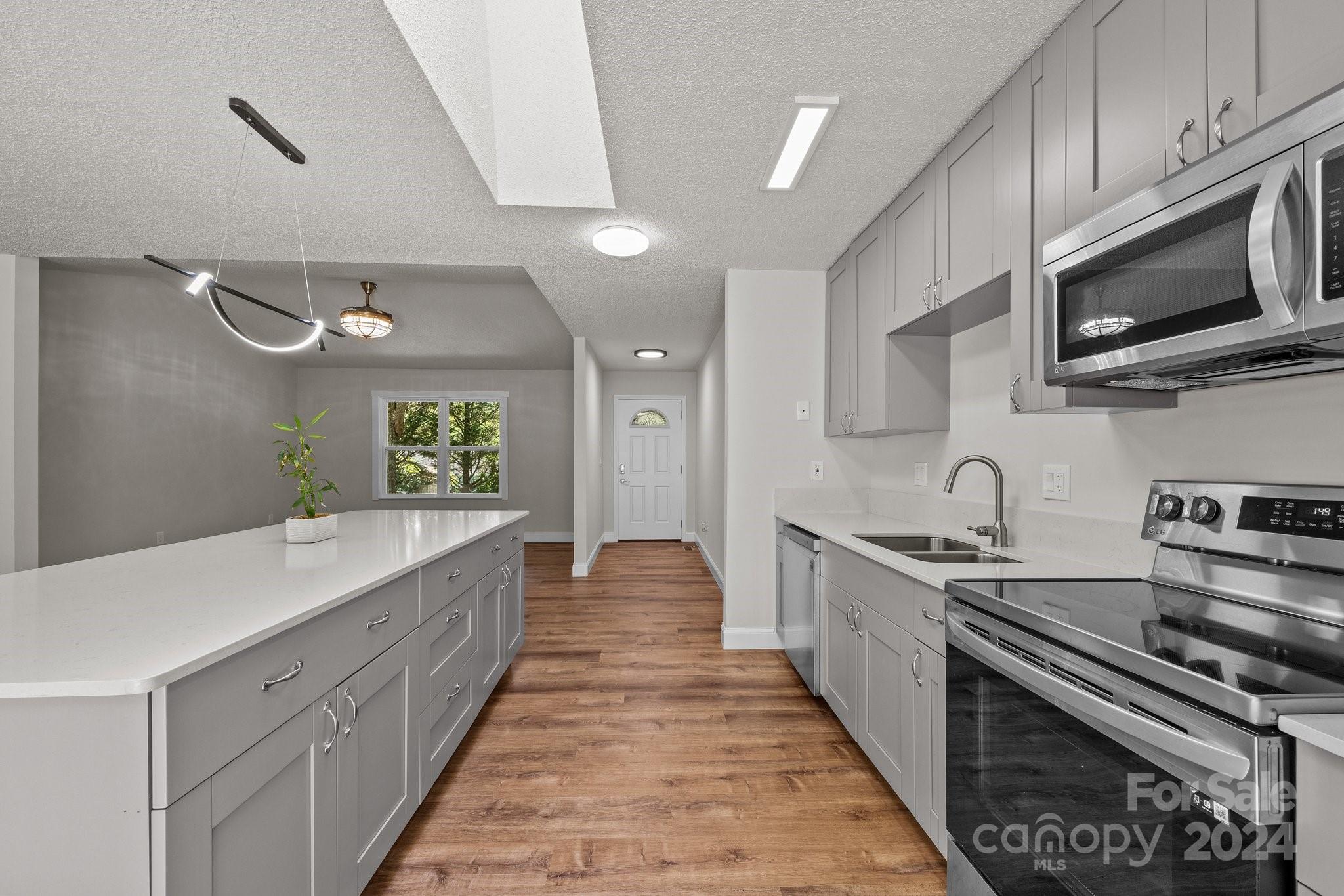 73 Rutherford Road Candler, NC 28715 - Photo 8 of 40 Gallery Image 8