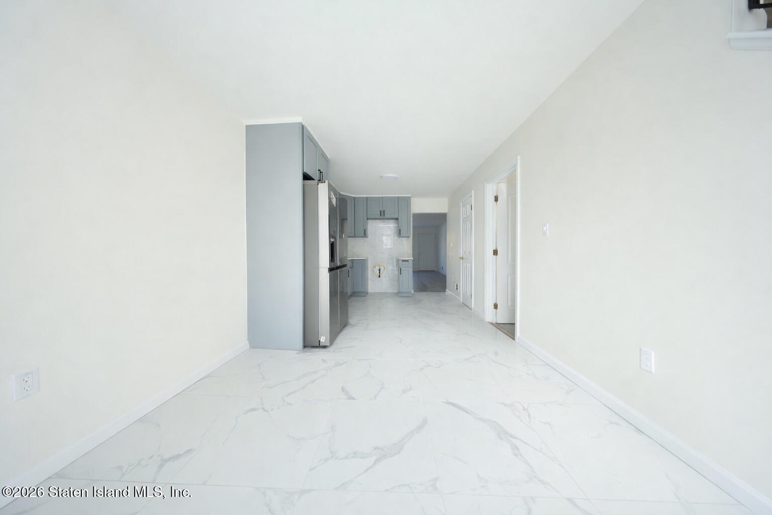 86 Confederation Place Staten Island, NY 10303 - Photo 13 of 29 AC46ED95-7E4B-4C5D-920C-D57CB022ADC3