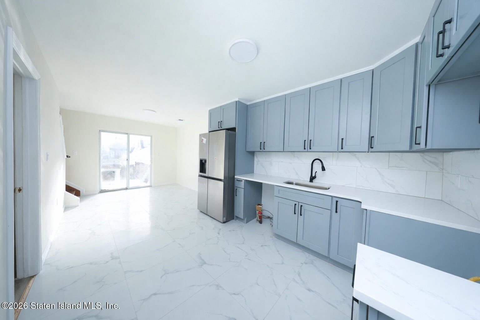 86 Confederation Place Staten Island, NY 10303 - Photo 7 of 29 B3A91BA0-C0FB-4072-AEA4-5642A2CCADE1