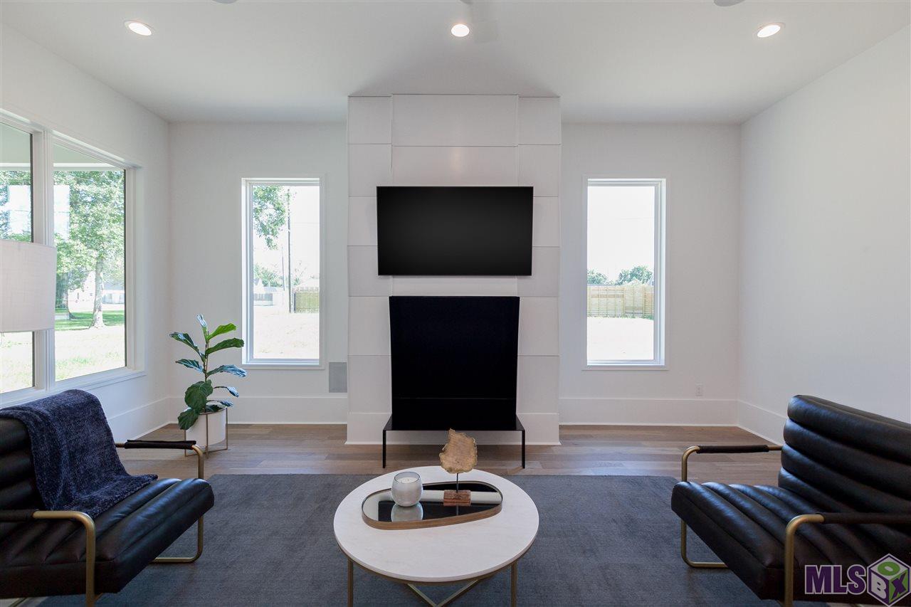 10147 Clarks Ferry Baton Rouge, LA 70817 - Photo 11 of 39 Gallery Image 11