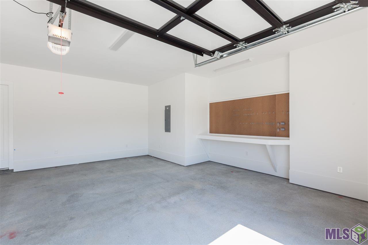 10147 Clarks Ferry Baton Rouge, LA 70817 - Photo 36 of 39 Gallery Image 36
