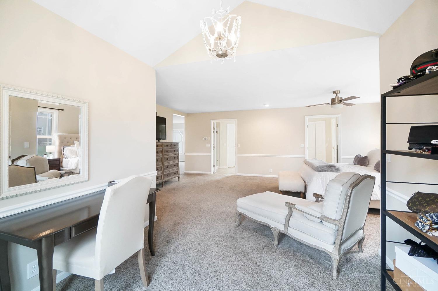 1023 Eversole Road Cincinnati, OH 45230 - Photo 44 of 92