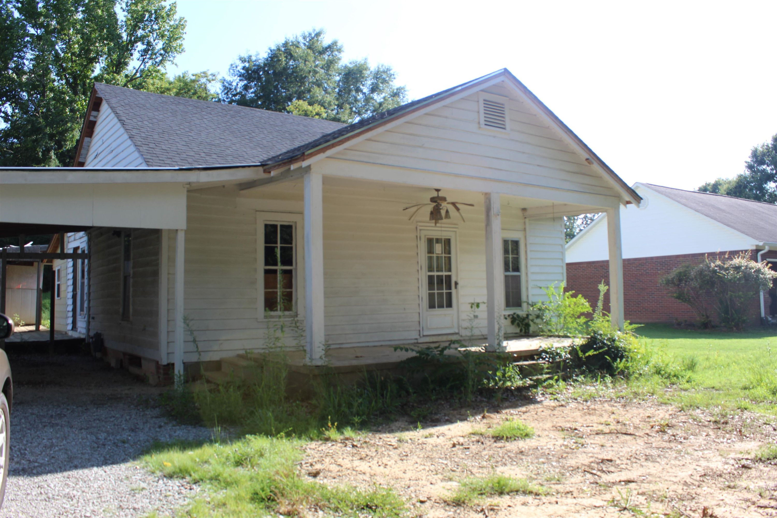 384 Harts Bridge Road Jackson, TN 38301 - Photo 1 of 2 Photo 1