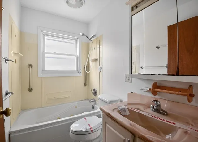 $90,100 | 127 Scottswood Drive, Urbana, IL 61802