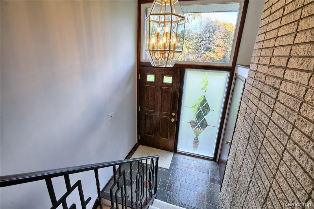 Foyer.jpg