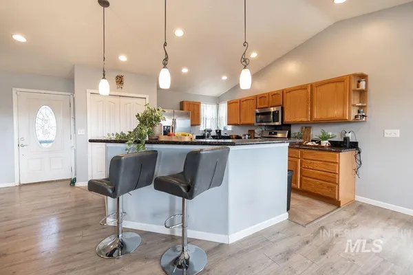 $685,000 | 803 South Boise Street, Glenns Ferry, ID 83623