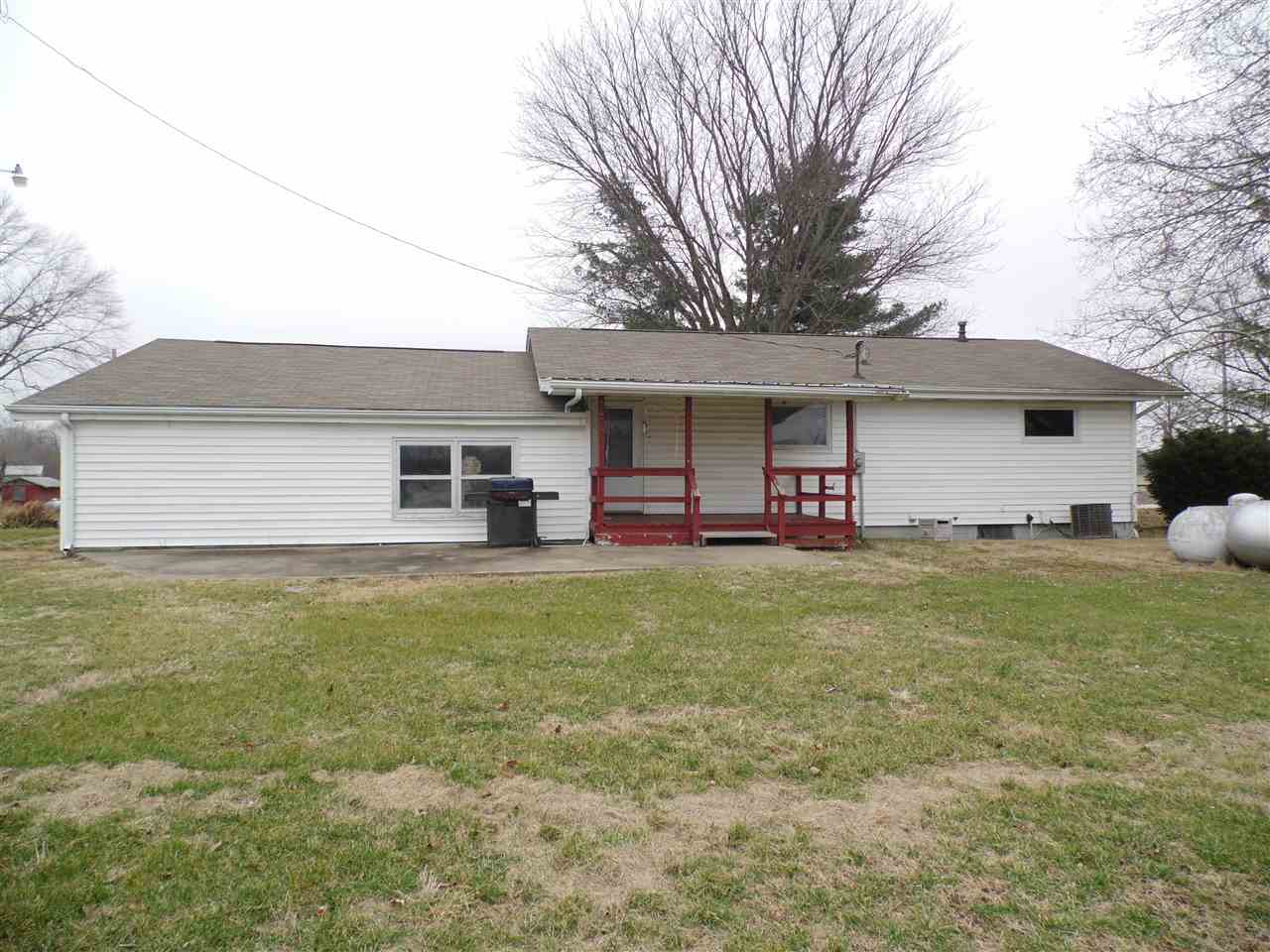 810 Woodville Road Mitchell, IN 47446 - Photo 2 of 13 Gallery Image 2