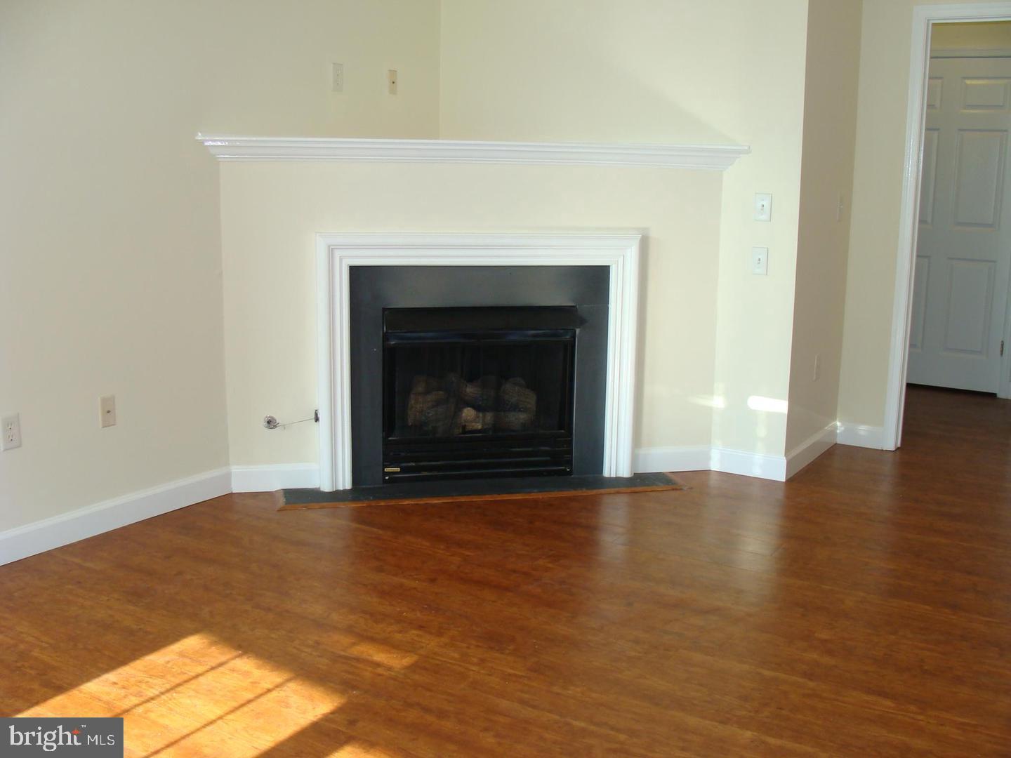 52 Kyle Way Ewing, NJ 08628 - Photo 9 of 27