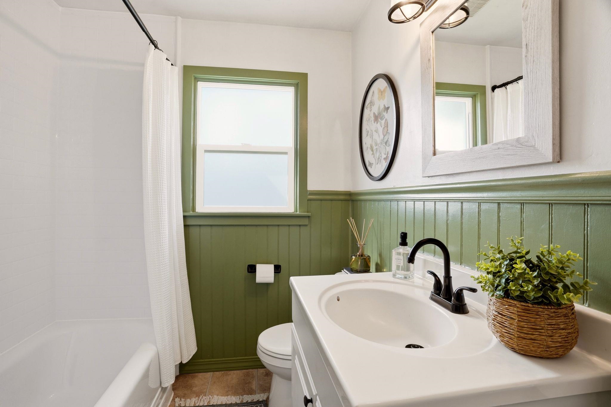 5017 North Post Street Spokane, WA 99205 - Photo 15 of 34