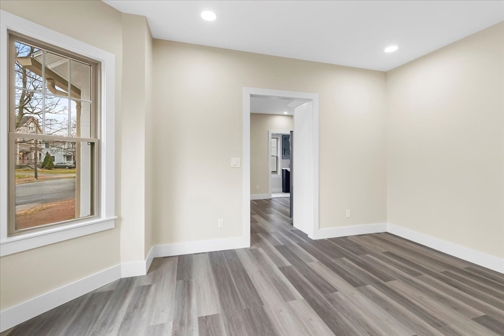 123 Bay Street Springfield, MA 01109 - Photo 17 of 42