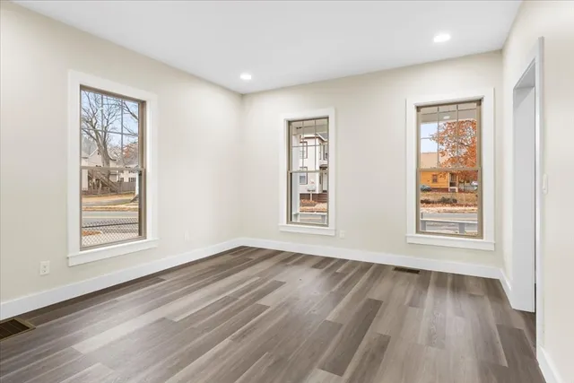 $330,000 | 123 Bay Street, Springfield, MA 01109