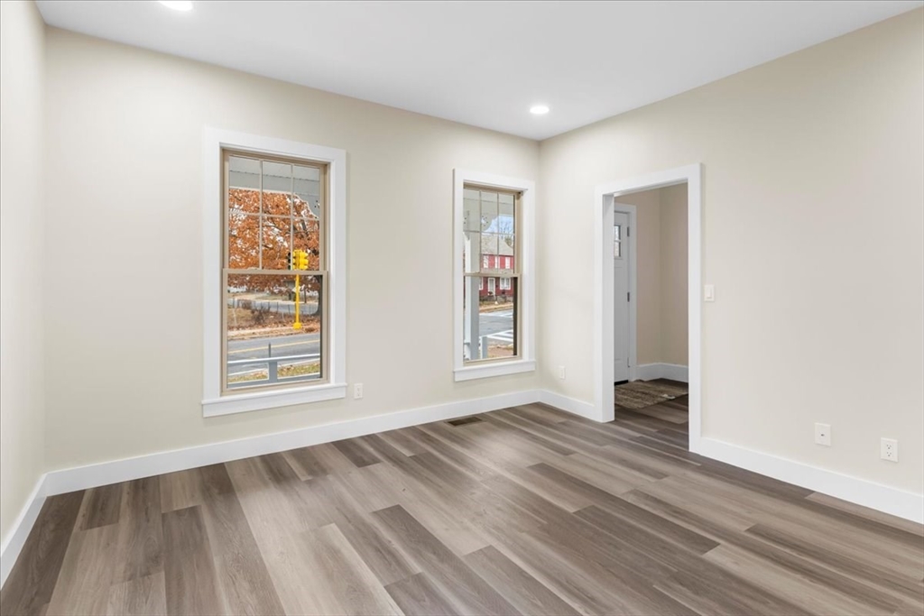 123 Bay Street Springfield, MA 01109 - Photo 23 of 42