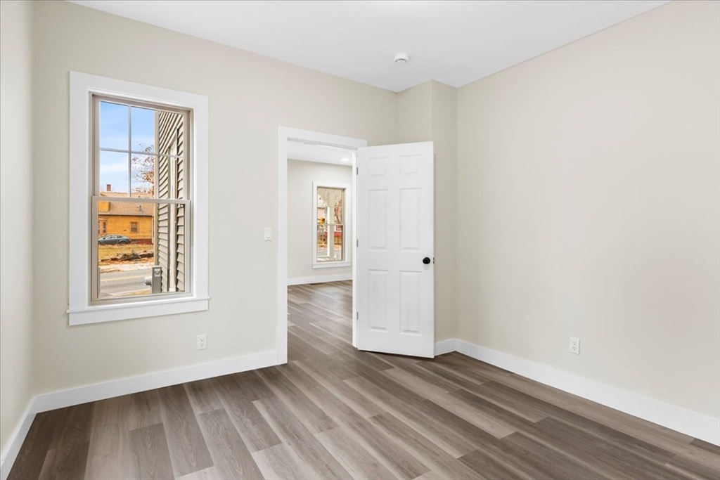 123 Bay Street Springfield, MA 01109 - Photo 25 of 42