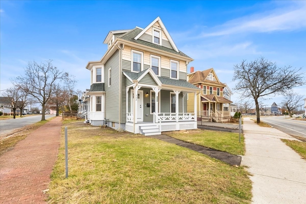 123 Bay Street Springfield, MA 01109 - Photo 4 of 42