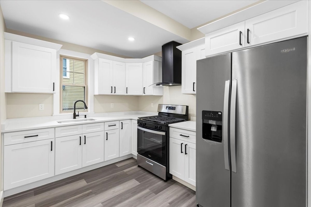 123 Bay Street Springfield, MA 01109 - Photo 10 of 42