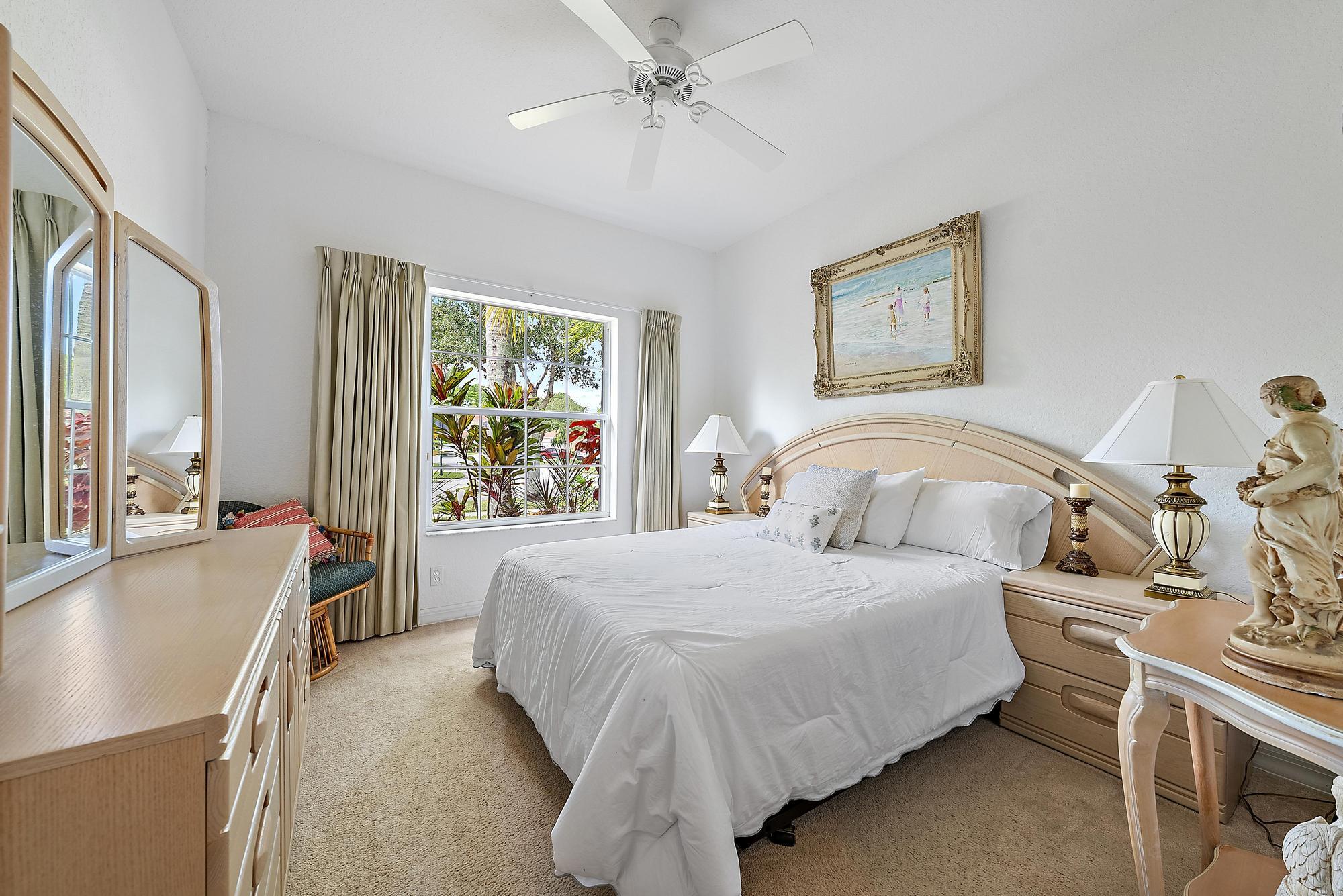 6784 Southeast Twin Oaks Circle Stuart, FL 34997 - Photo 20 of 35 6784 SE Twin Oaks Cir-3