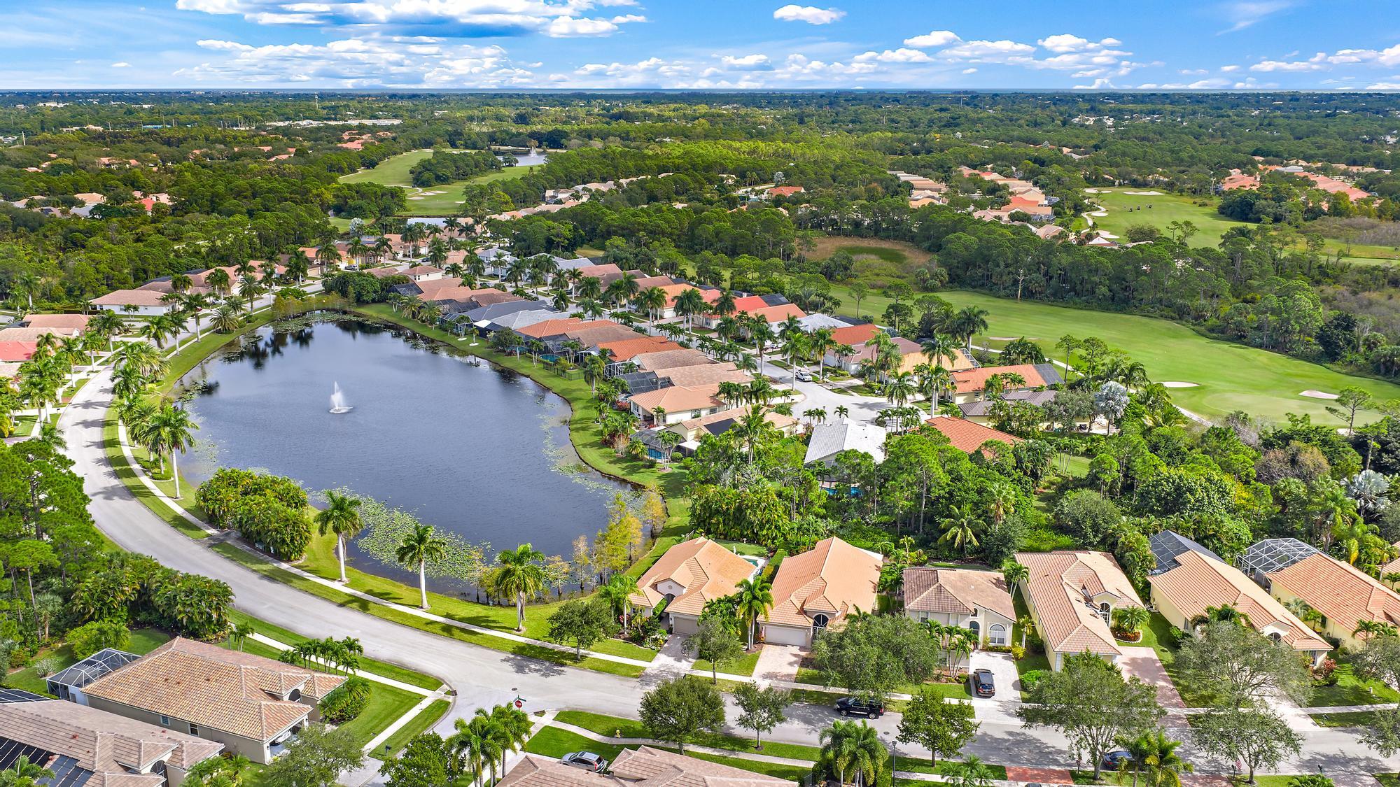 6784 Southeast Twin Oaks Circle Stuart, FL 34997 - Photo 27 of 35 6784 SE Twin Oaks Cir-27