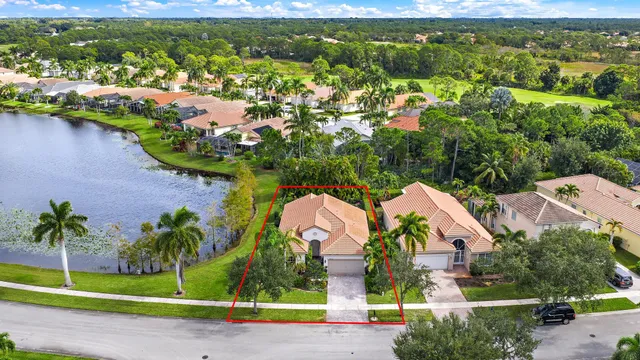 $549,000 | 6784 Southeast Twin Oaks Circle, Stuart, FL 34997
