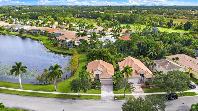 $549,000 | 6784 Southeast Twin Oaks Circle, Stuart, FL 34997