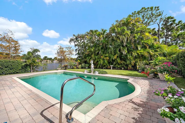 $549,000 | 6784 Southeast Twin Oaks Circle, Stuart, FL 34997