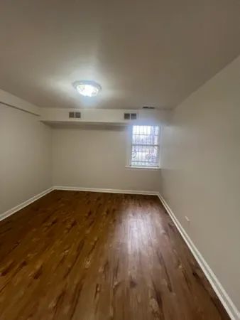 $1,425 | 2138 North Kildare Avenue, Unit GARDEN, Chicago, IL 60639