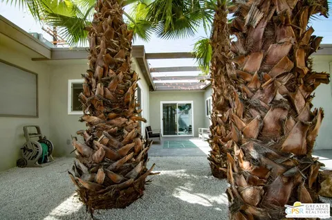 $1,195,000 | 594 South Calle Encilia, Palm Springs, CA 92264