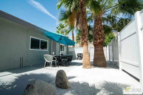 $1,195,000 | 594 South Calle Encilia, Palm Springs, CA 92264