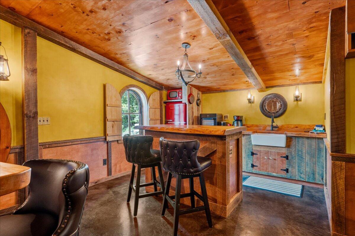 554 Cliffview Road Zoe, KY 41397 - Photo 15 of 74 15-IVA03378
