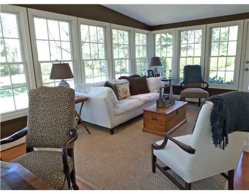 7 Chachapacassett Road Barrington, RI 02806 - Photo 4 of 20 Studio/Study/Office.