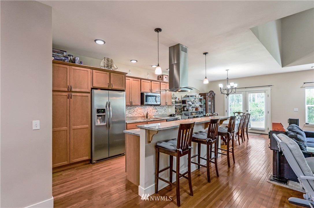 4301 Harris Road Southeast Port Orchard, WA 98366 - Photo 12 of 28 Gallery Image 12