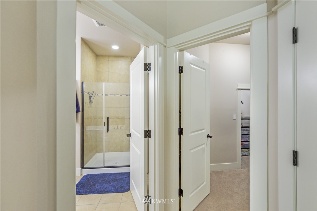 4301 Harris Road Southeast Port Orchard, WA 98366 - Photo 15 of 28 Gallery Image 15