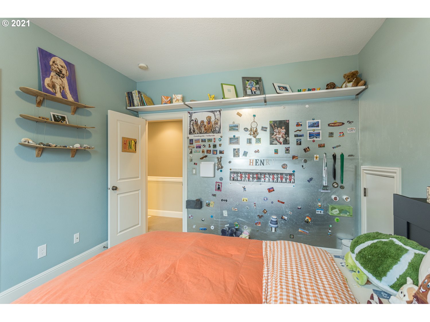 4710 Southwest Cameron Road Portland, OR 97221 - Photo 14 of 27 Gallery Image 14