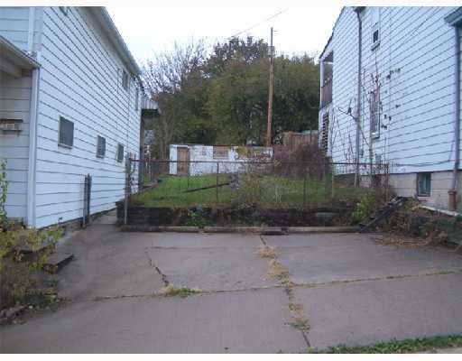 806 10th Street McKees Rocks, PA 15136 - Photo 8 of 8 Parking Lot/Garage. Off Street level concrete parking for 2-3 cars
