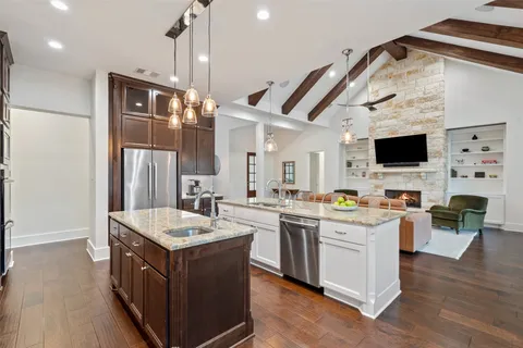 $1,249,900 | 831 Sad Willow Pass, Driftwood, TX 78619