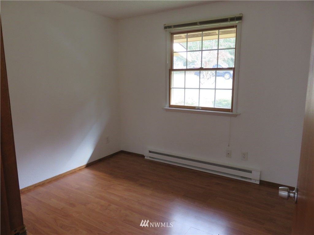 2420 Williams Road Oak Harbor, WA 98277 - Photo 14 of 18 Gallery Image 14