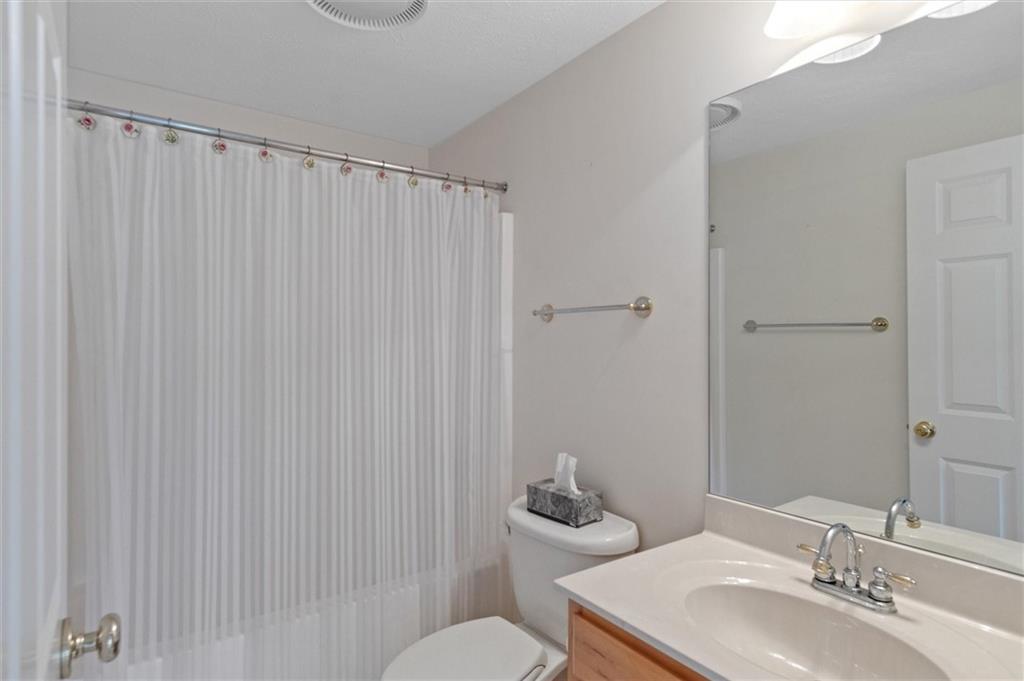 10604 Sunset Point Lane Fishers, IN 46037 - Photo 30 of 47 Gallery Image 30