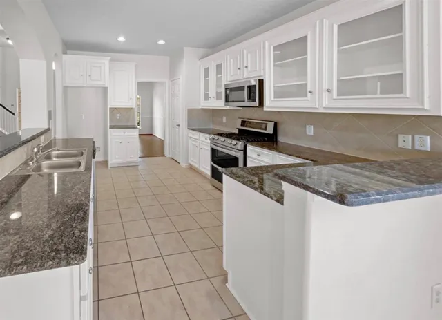 $3,150 | 622 Manchester Trail Drive, Spring, TX 77373